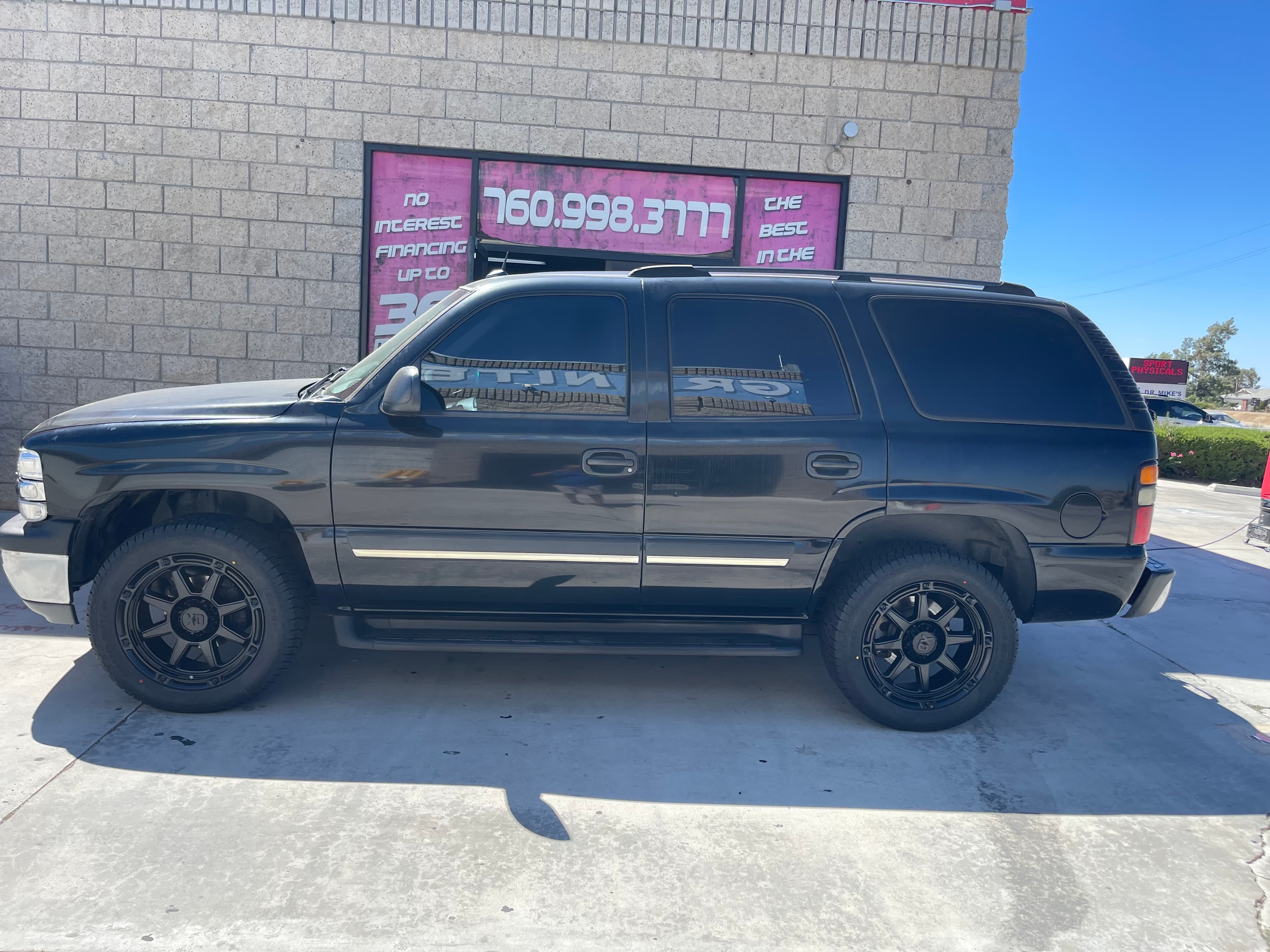 Chevy Tahoe – Window Tint & Custom Wheels